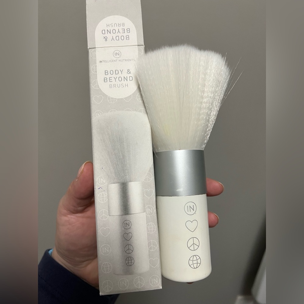 Intelligent Nutrients IN Body & Beyond Brush Brand New